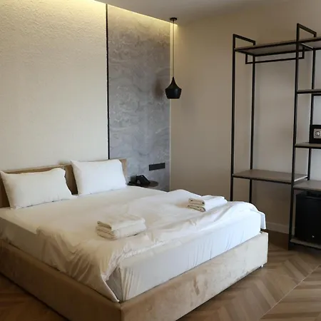 Hotel Roden