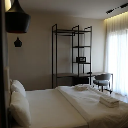 Hotel Roden Golem (Tirana)